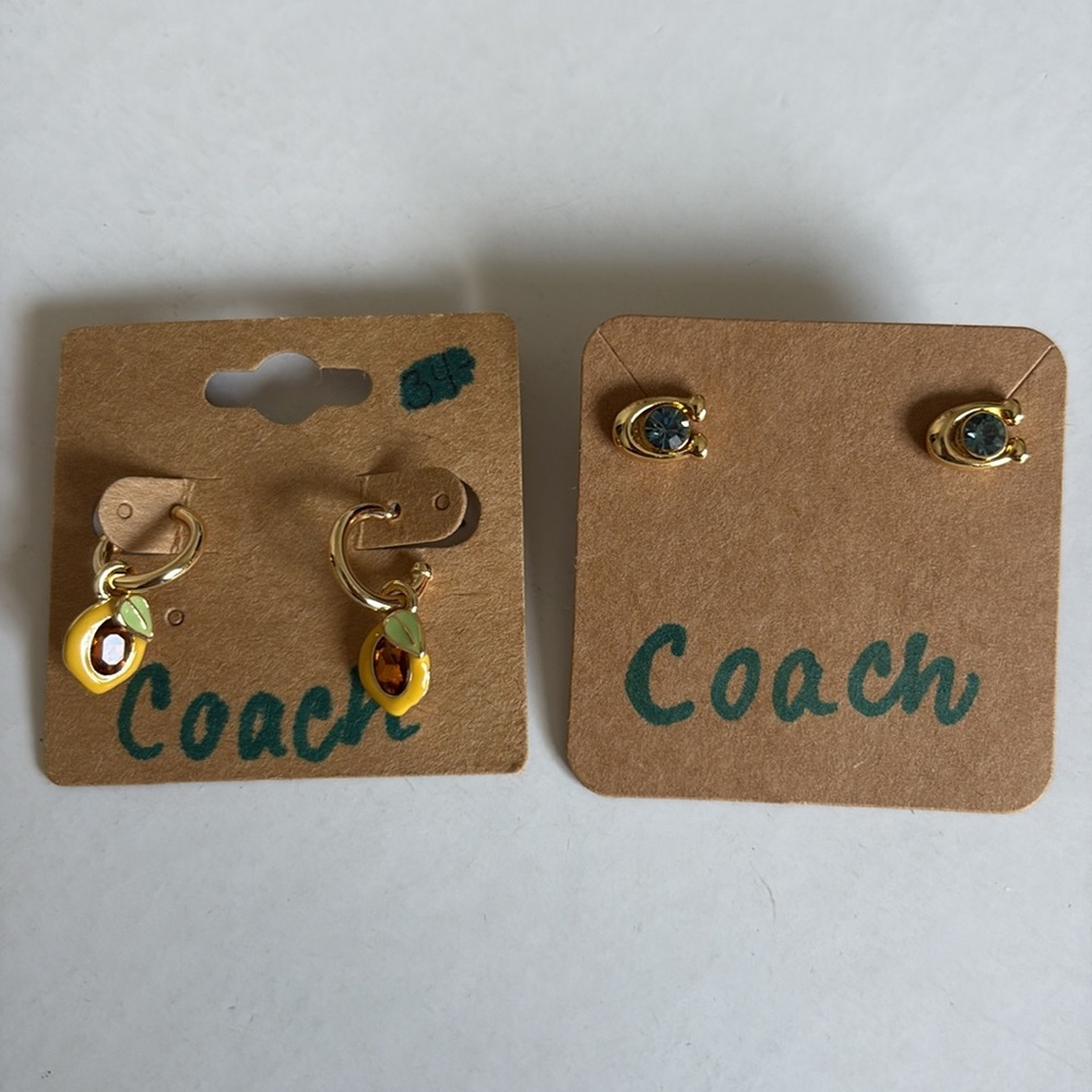 Lot of 2x EUC [Coach] Crystal Earrings, Lemon Charm Huggie & Signature Studs - Picture 7 of 12